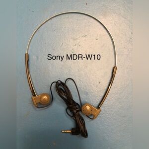 Sony Vintage Turbo Dynamic Stereo Headphones MDR-W10 - In Ear